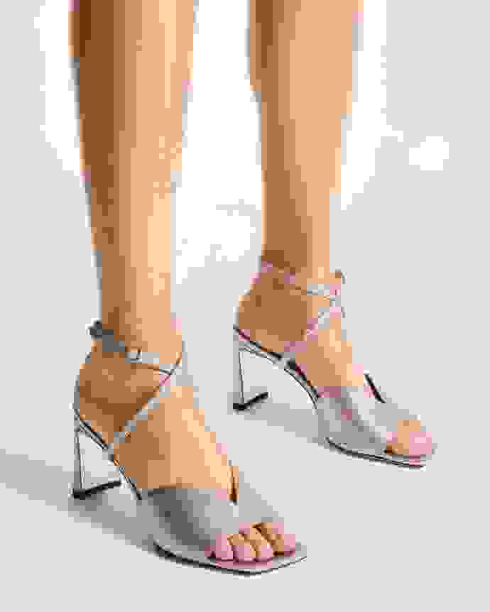 Jimmy Choo Karli 75