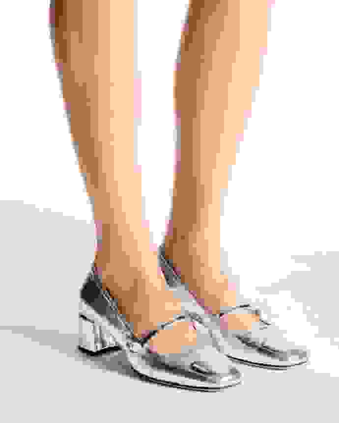 Jimmy Choo エリサ 45
