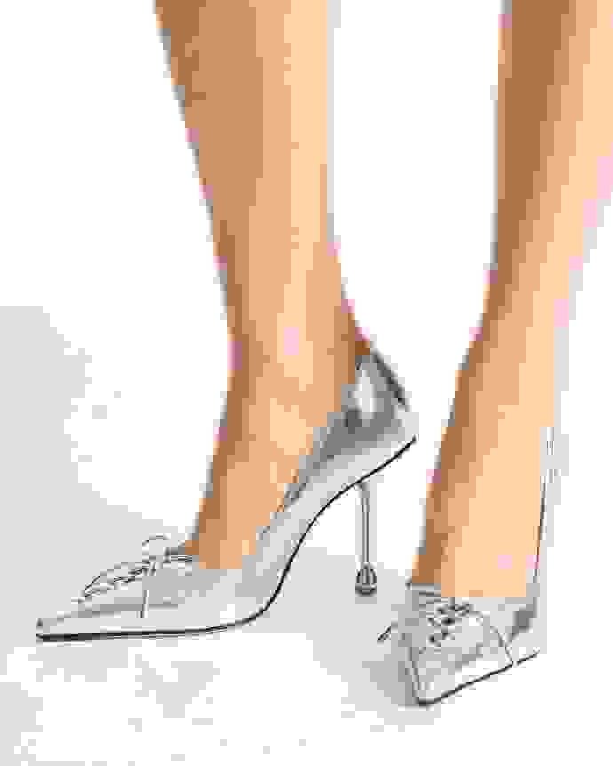 Jimmy Choo スカーレット 95