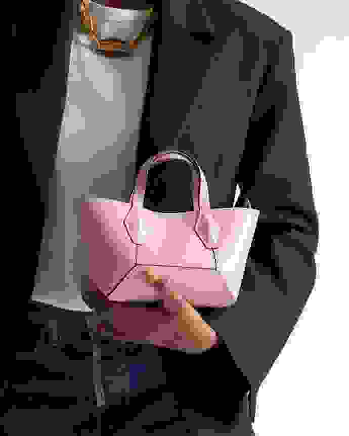Jimmy Choo Diamond Tote XS