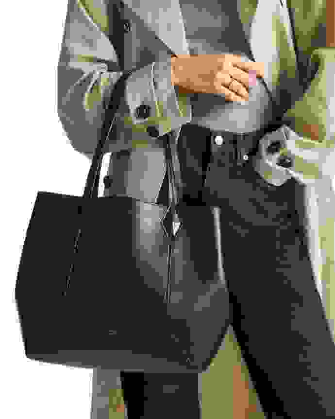 Jimmy Choo Diamond Tote M
