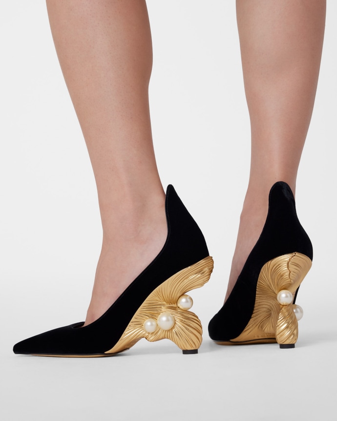 Jimmy Choo イサカ 95