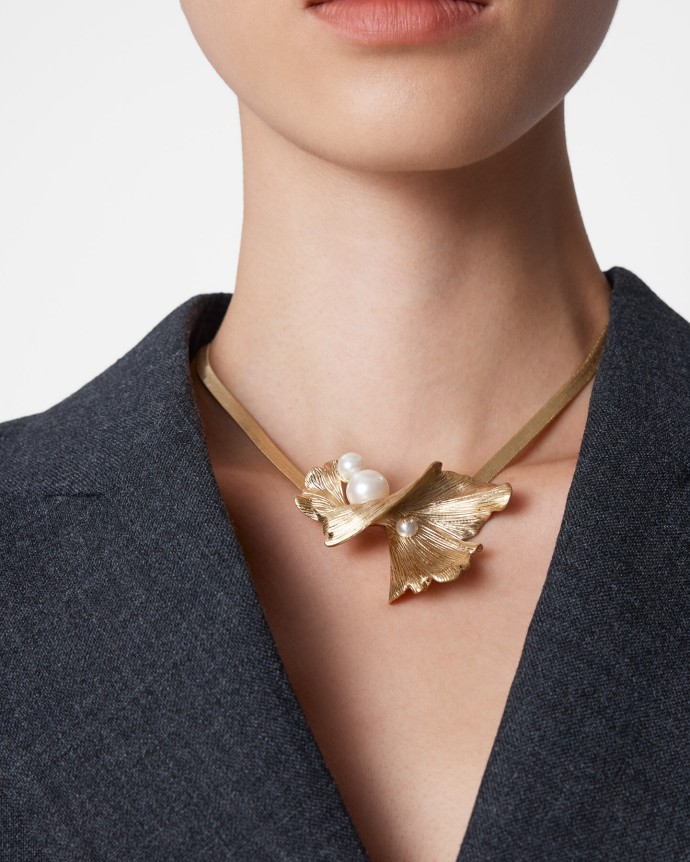 Jimmy Choo ウェーブ パール ネックレス