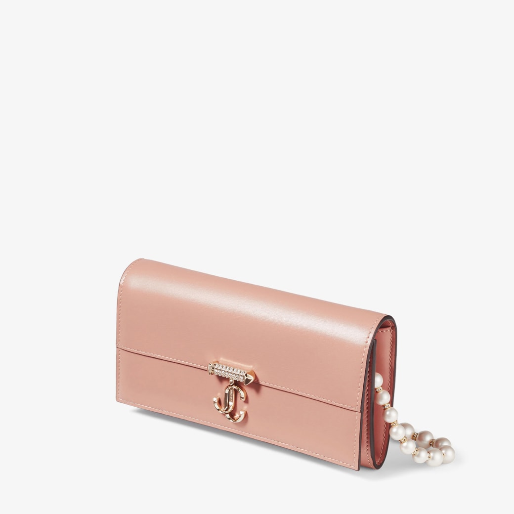 Pink wallet deals chain
