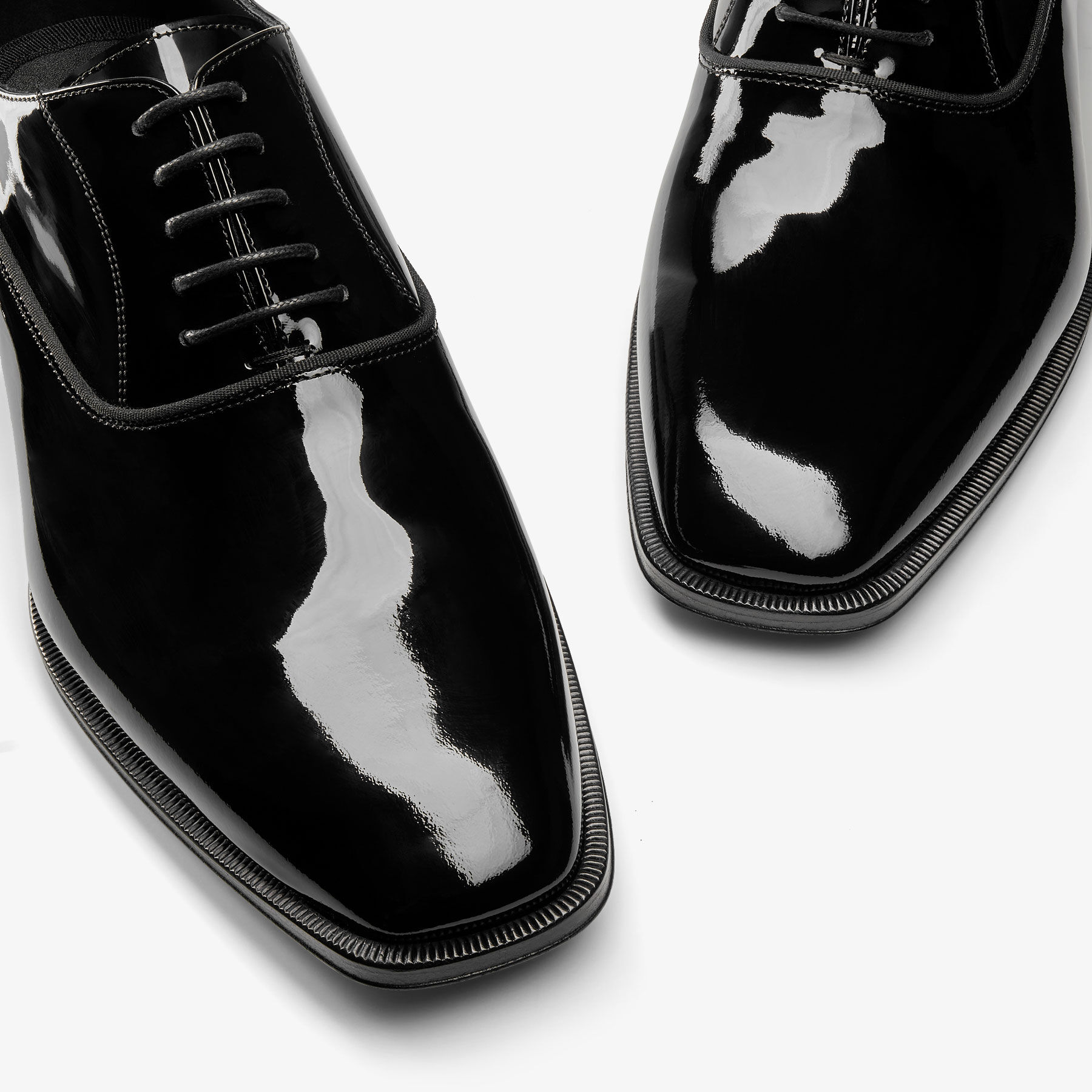 Foxley Oxford Shoe｜ブラックパテントレザー・シューズ｜新作コレクション| ジミー チュウ JP