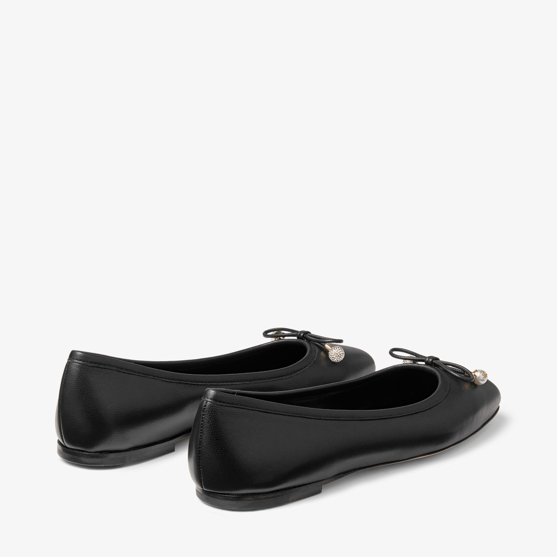 ELME FLAT | 珍珠饰黑色纳帕革平底鞋 | 夏季系列 | JIMMY CHOO