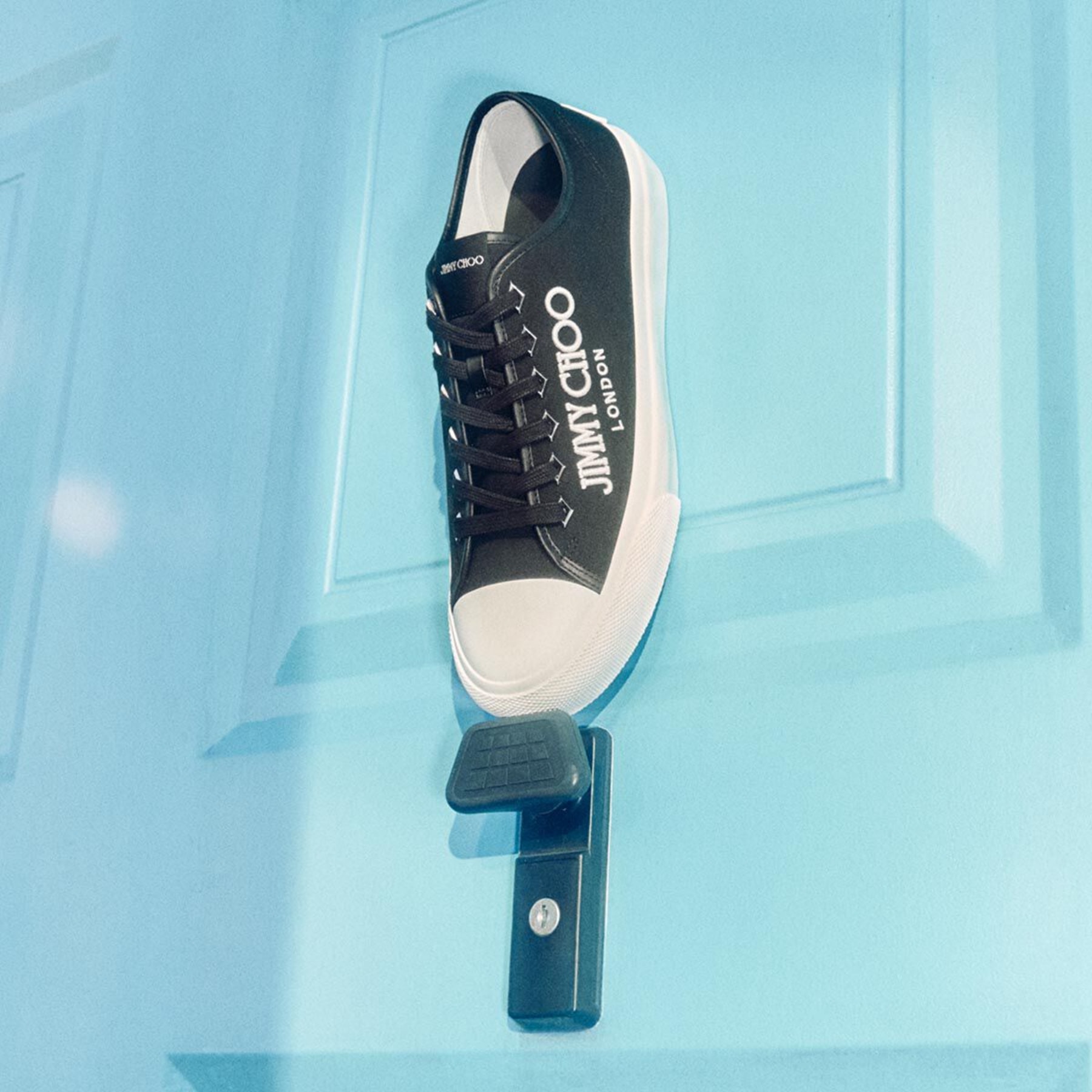 Chanel converse style sneakers store