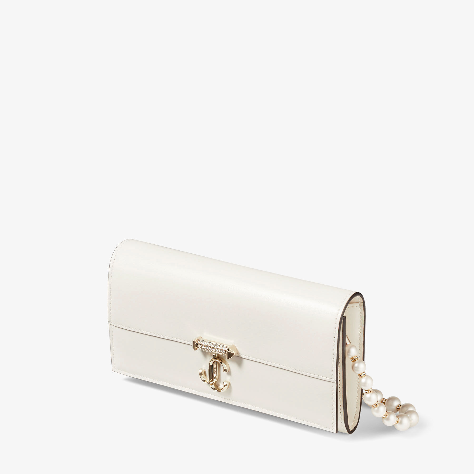 AVENUE WALLET CHAIN Brieftasche aus Leder in Latte mit perlenverziertem Riemen Sommerkollektion JIMMY CHOO