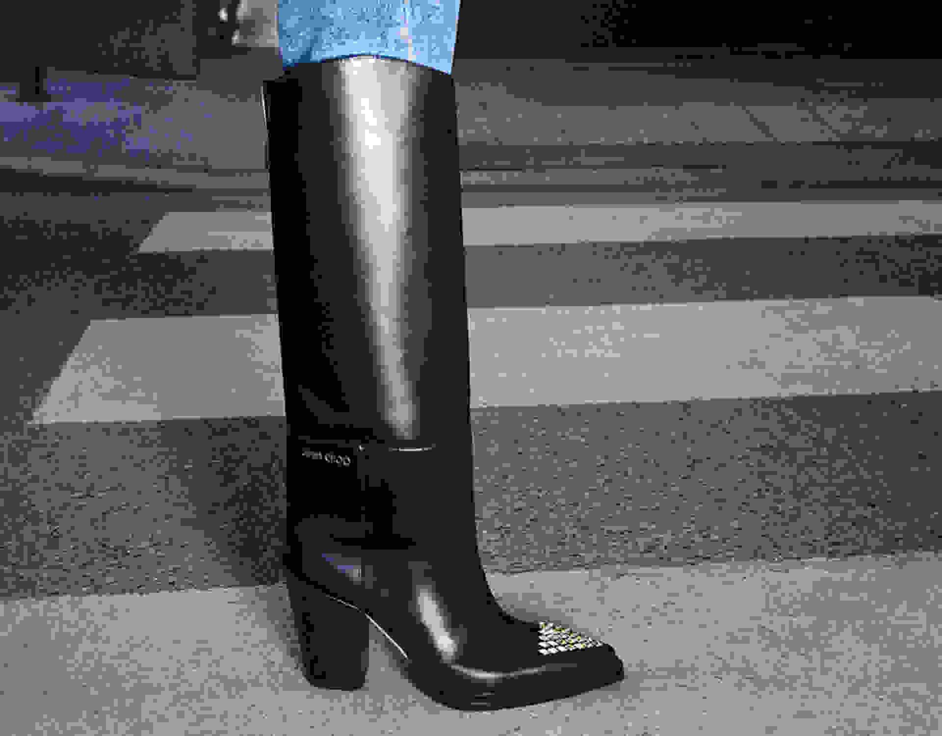  Jimmy Choo Autumn 2023 boots in black leather.