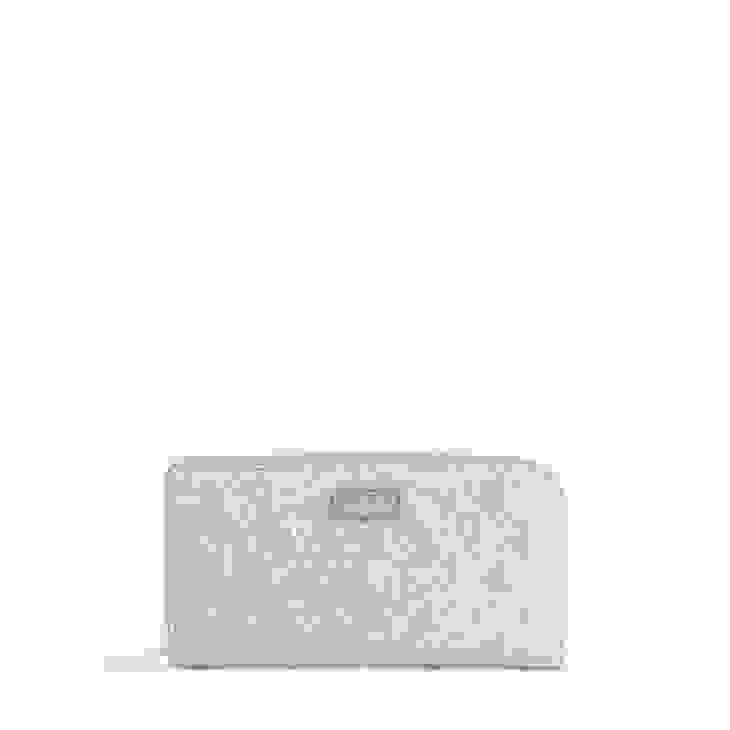 Jimmy Choo カーナビー  S