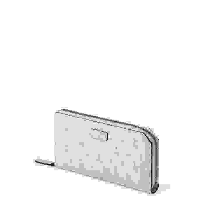 Jimmy Choo カーナビー  S