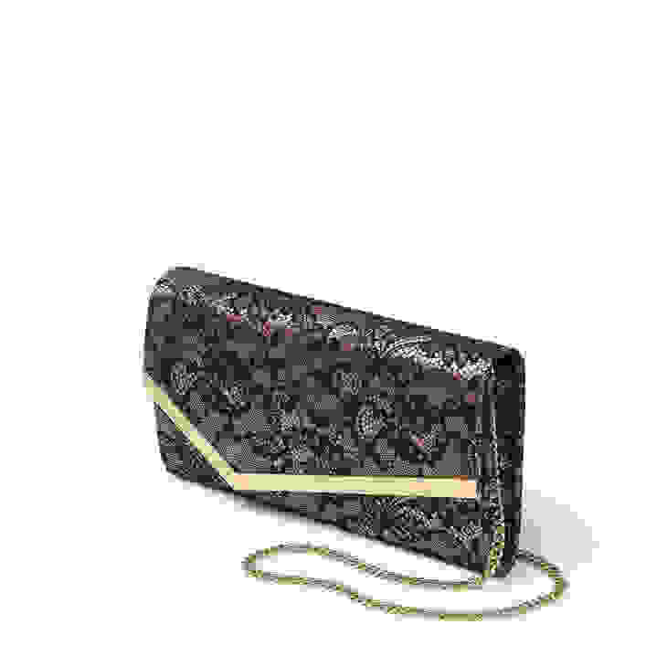 Jimmy Choo エミー