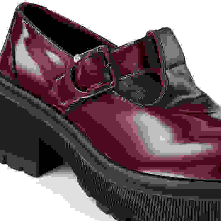 Jimmy Choo イクセン フラット