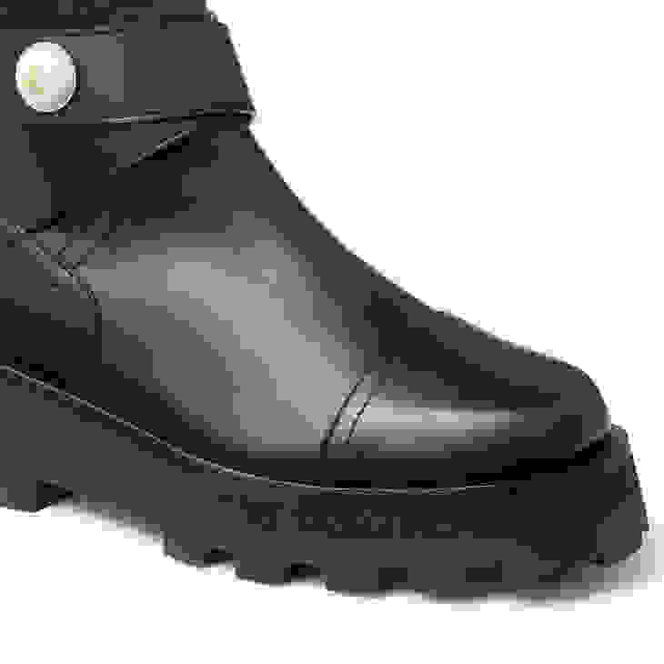Jimmy Choo ミーナ フラット