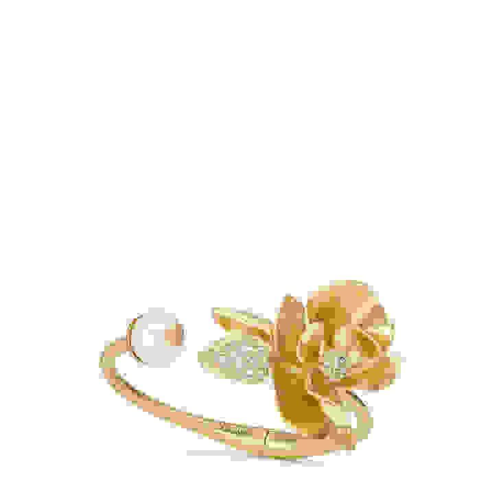 Jimmy Choo ペタル カフ