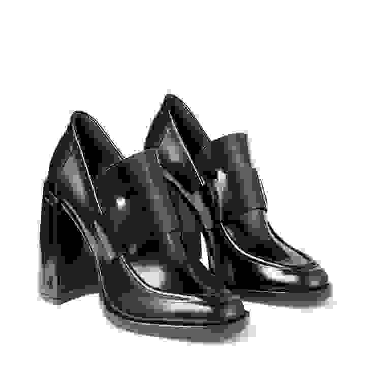 Jimmy Choo タイラー 95