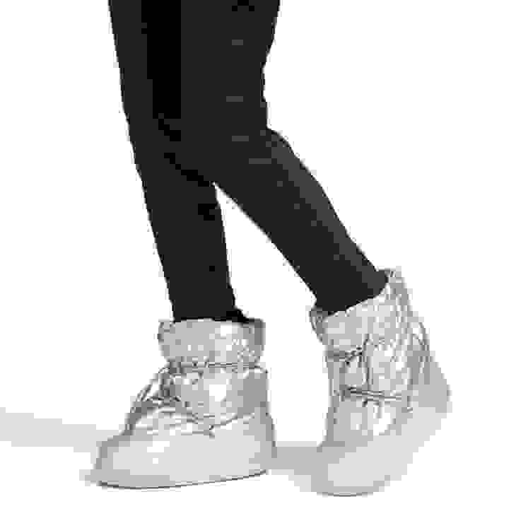 Jimmy Choo Yuzi Flat