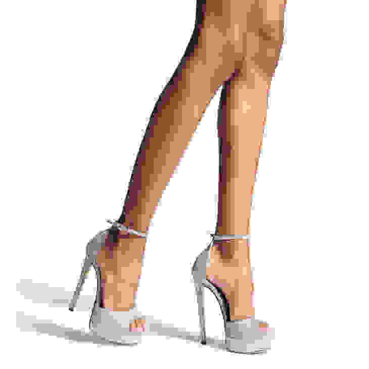Jimmy Choo Max 150
