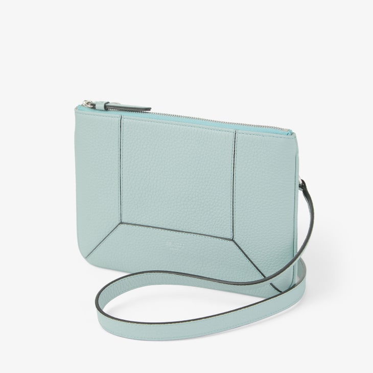 Jimmy Choo フラット ダイヤモンド ポーチ