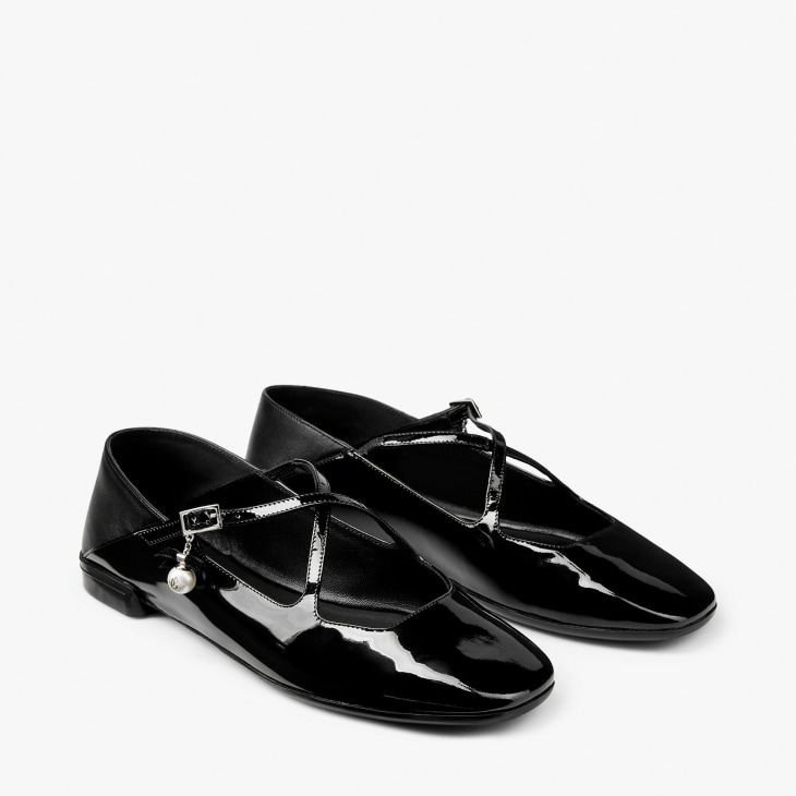 待機中のお客様からの9000円のリクエストJIMMY CHOO BALLET ザ ジェリー |クリスタル付き ブラック ジェリーバレリーナ
