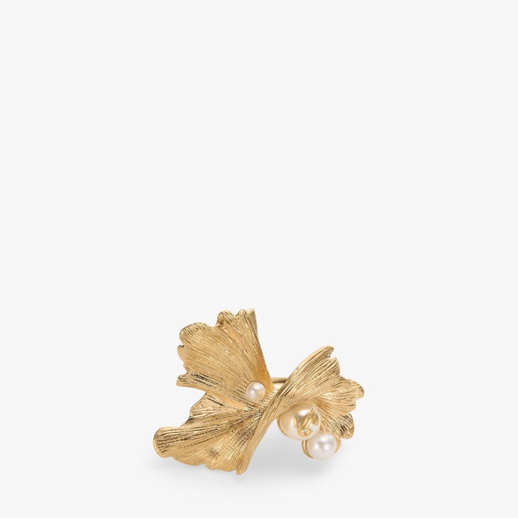 Jimmy Choo Wave Pearl Ring
