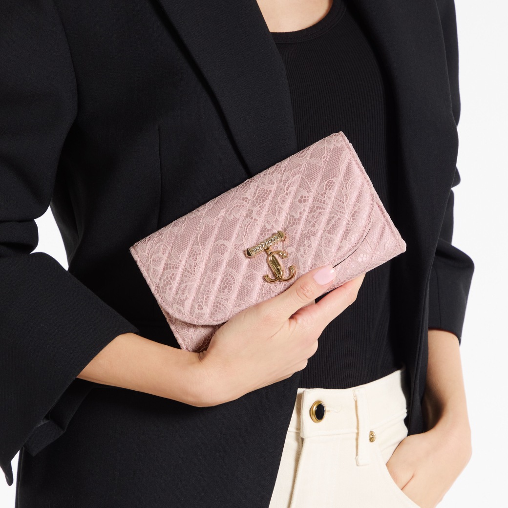 Jimmy Choo Curve Wallet With Chain