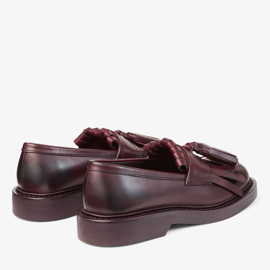 Jimmy Choo バフ フリンジ ローファー