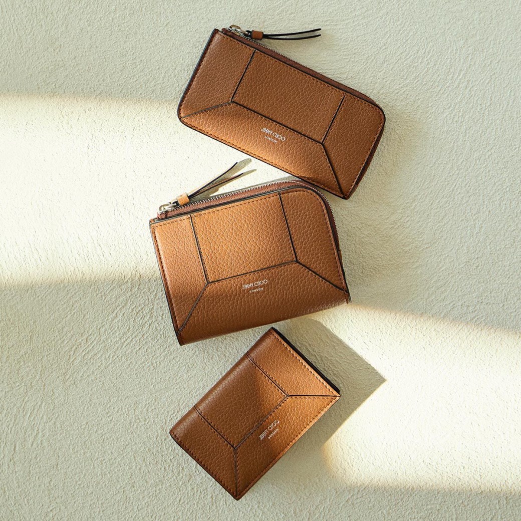 Jimmy Choo ダイヤモンド コンパクト ウォレット M