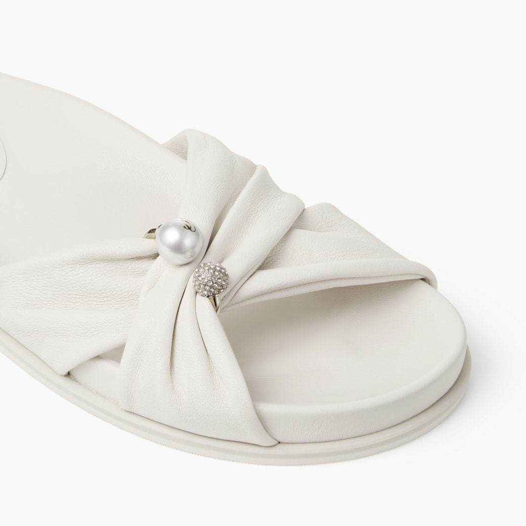 Jimmy Choo ラフィ フラット