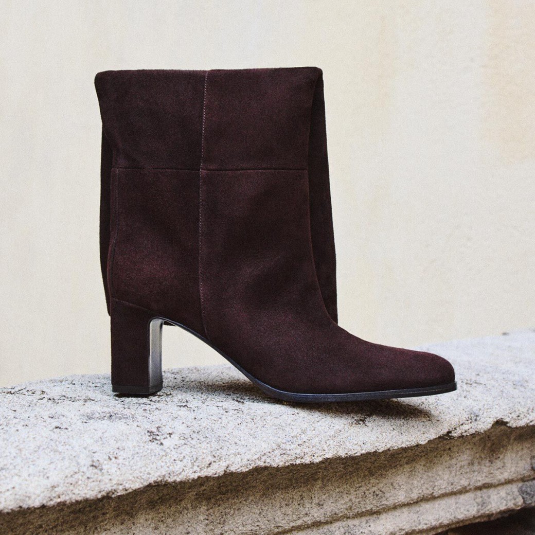 Jimmy Choo Caly Knee Boot 65