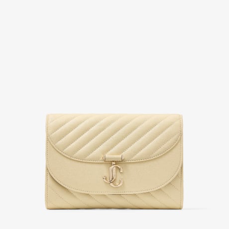 クラッチバッグ Jimmy Choo FW25 SKYLAR (SKYLARJBM BUTTERMILKLIGHTGOLD) Skylar |Gold Candy Wrap Leather Clutch with Square JC Clasp