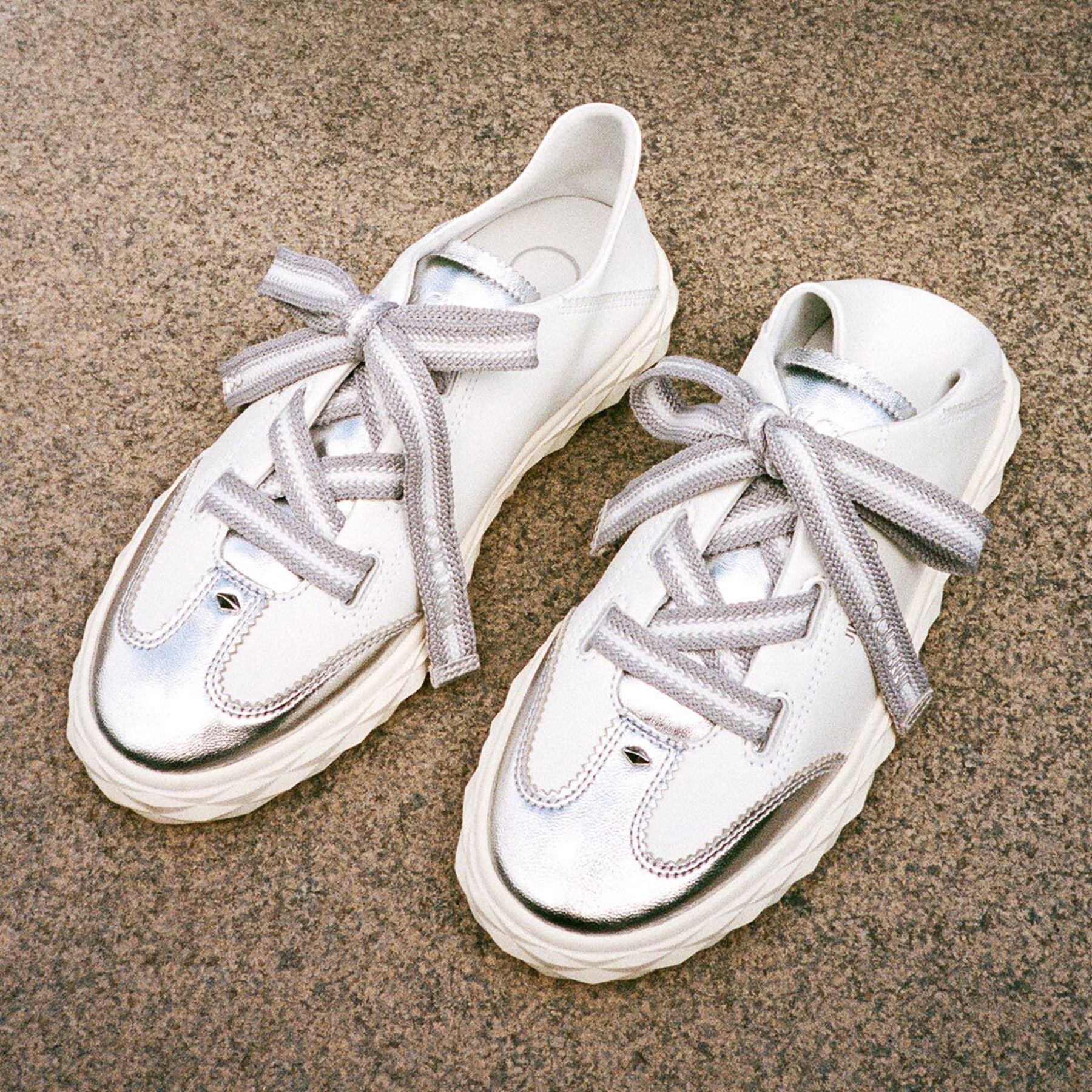 ダイヤモンド ライト フレックス F | シルバー メタリックレザー