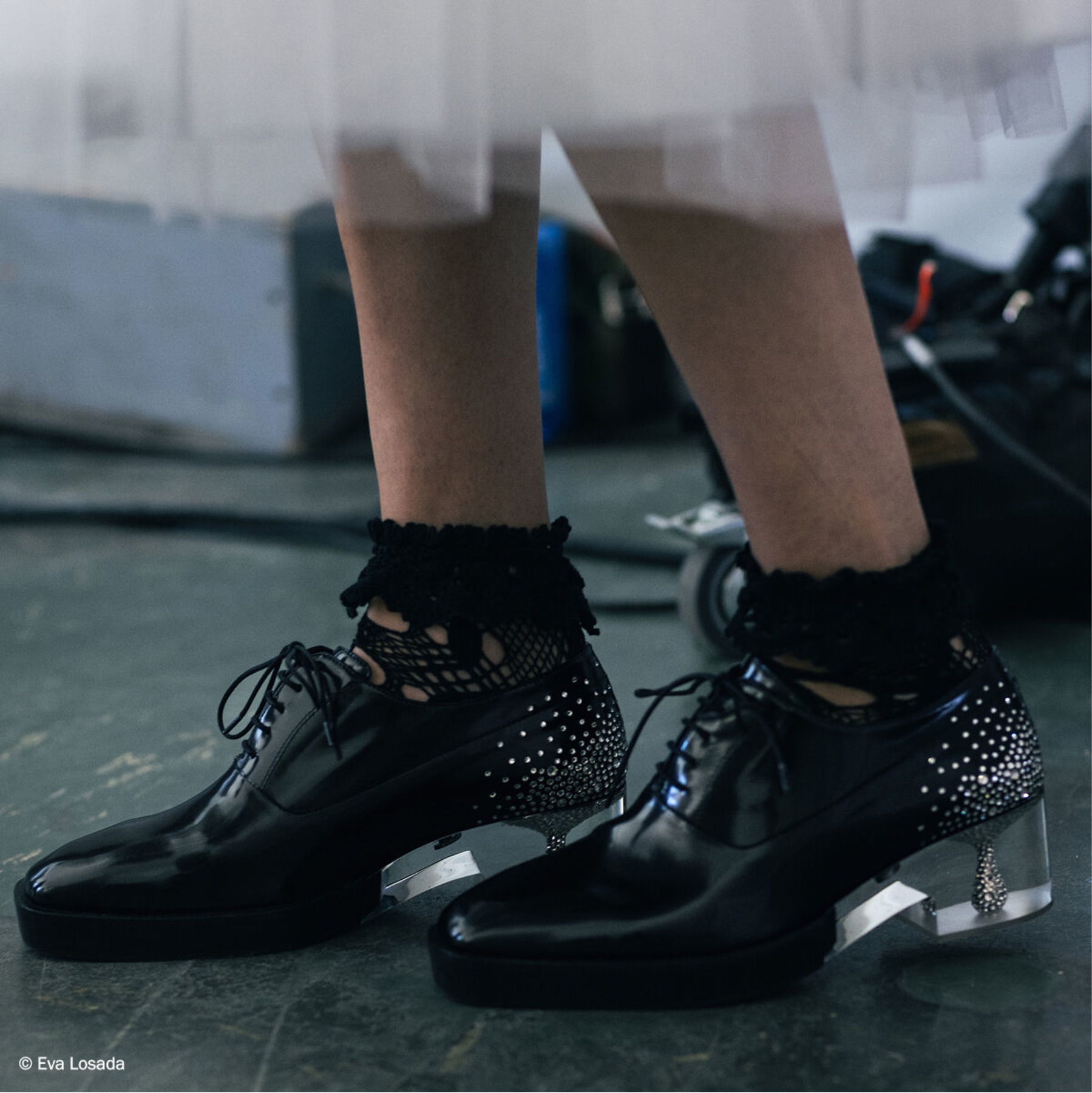 Jimmy Choo noir kei ninomiya Crystal Shoe | Black Polished 