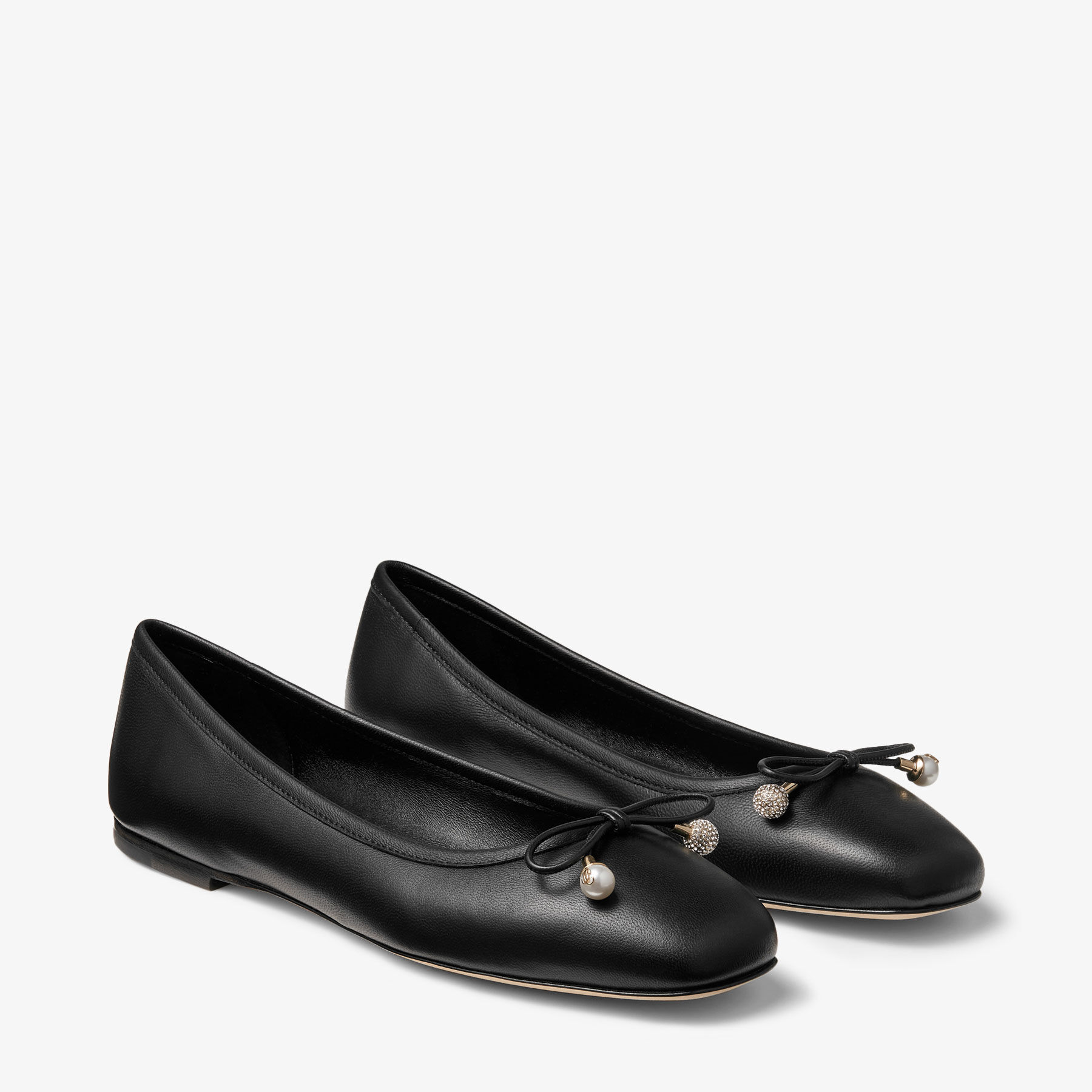 ELME FLAT | パール付き ブラック ナッパレザー・フラット