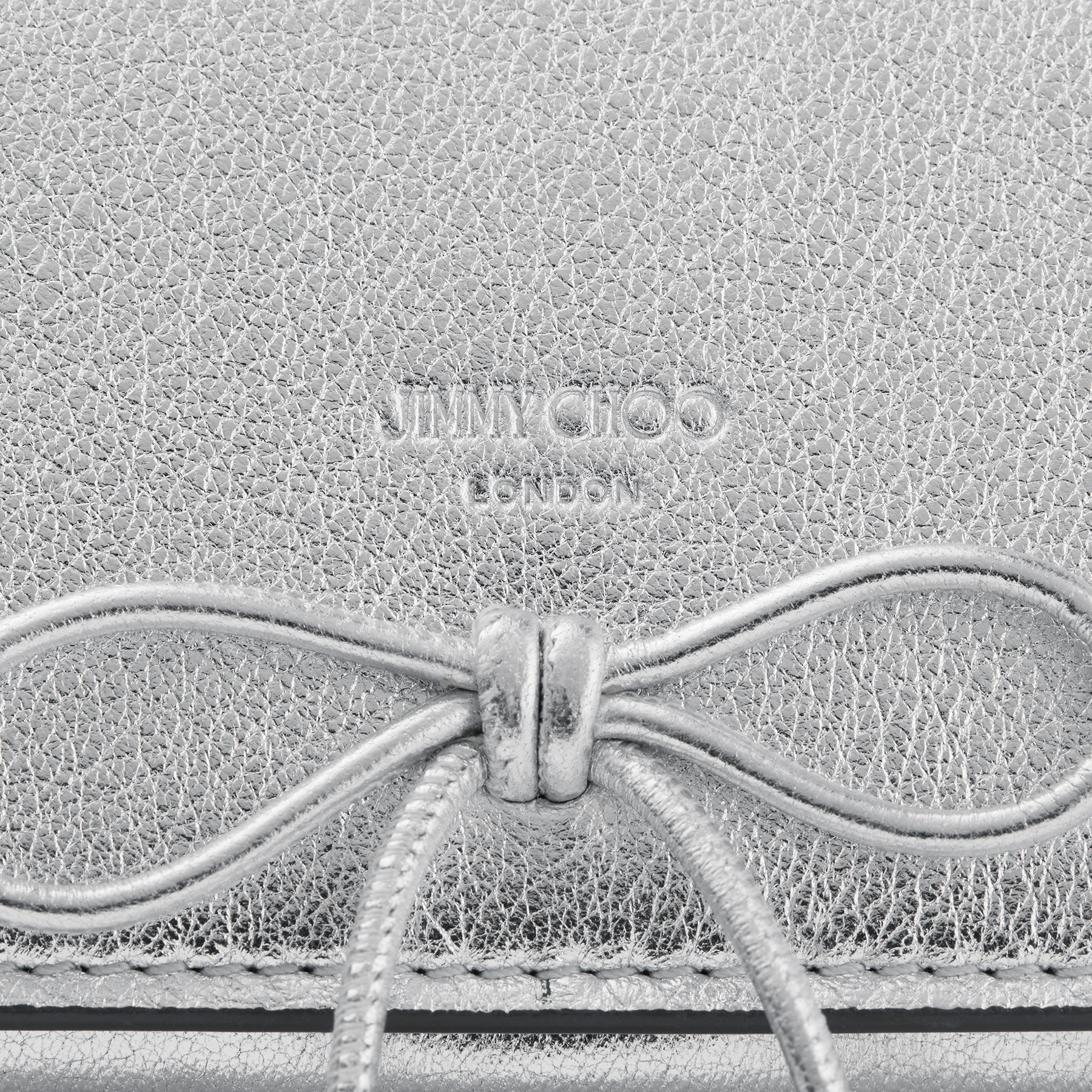 Mr.ハナハナ マルティナ | シルバー メタリックナッパレザー・パール / クリスタル