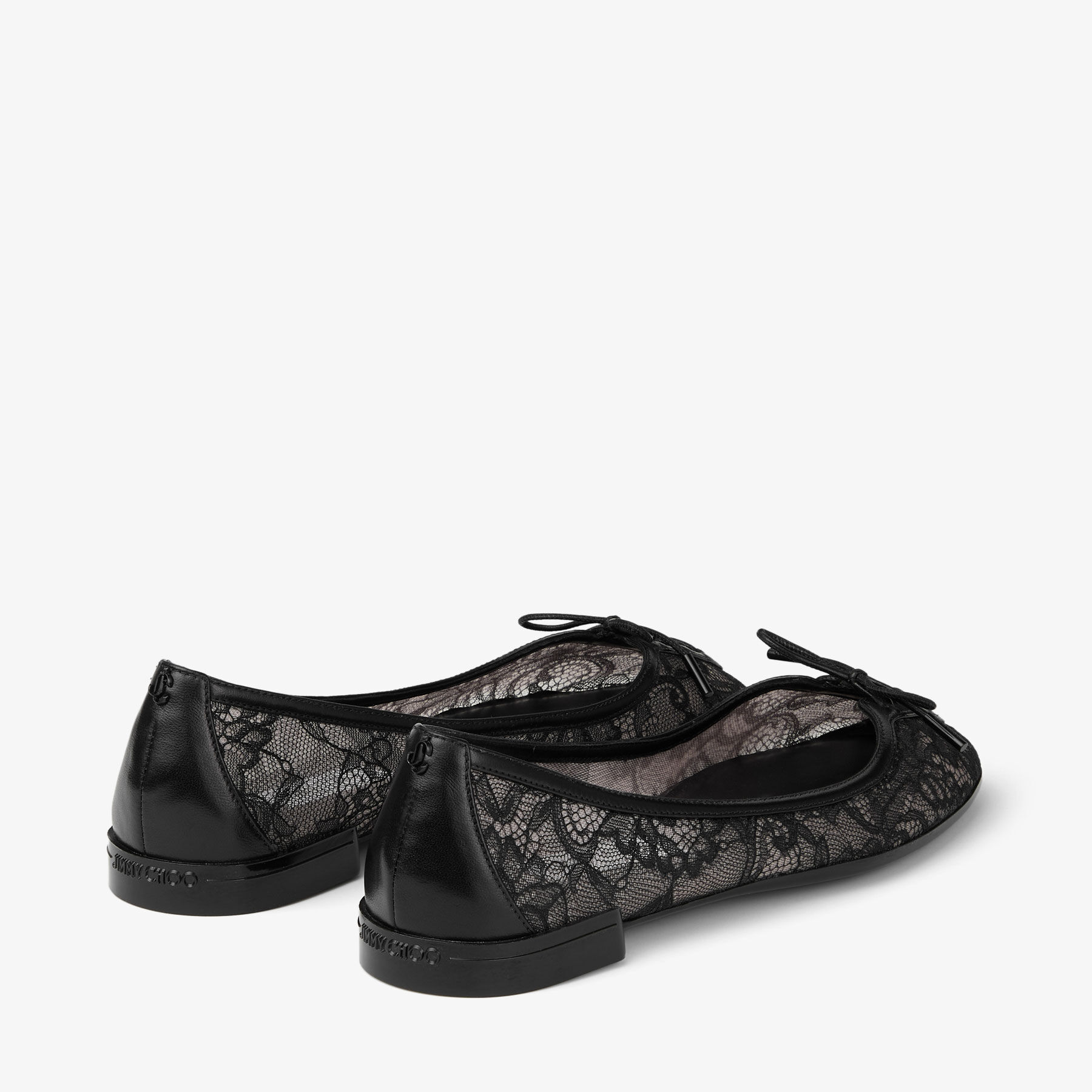 JIMMY CHOO ブラック レース フラットシューズ スカーレット バレリーナ | ブラック ジミー チュウ レース バレリーナ