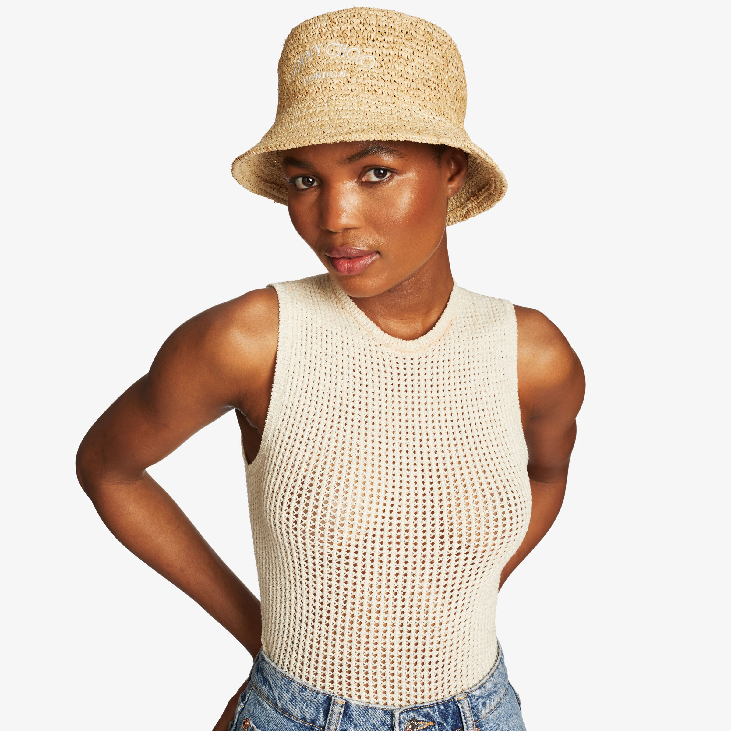 *JIMMY CHOO*ジミーチュウ アテナ バケットハット Natural Jimmy Choo Embroidered Raffia Bucket Hat| ATENA