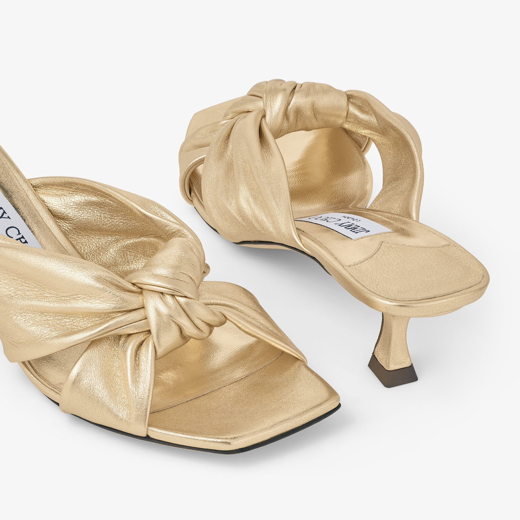 お洒落な結び目★Jimmy Choo AVENUE 50 ナッパレザー ミュール JIMMY CHOO 関税込み Avenue 50 leather mules (Jimmy Choo