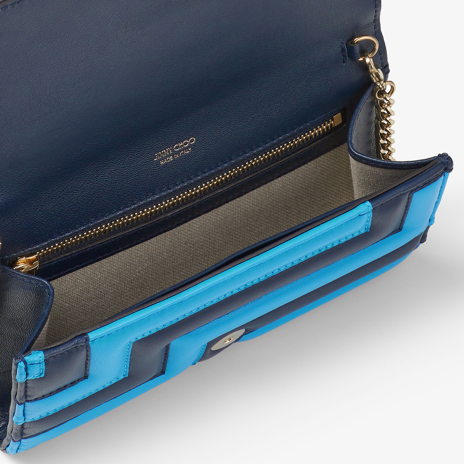 Jimmy Choo Avenue Wallet Chain 長財布 ネイビー/スカイ AVENUE WALLET/CHAIN | Black Leather Wallet with Pearl Strap