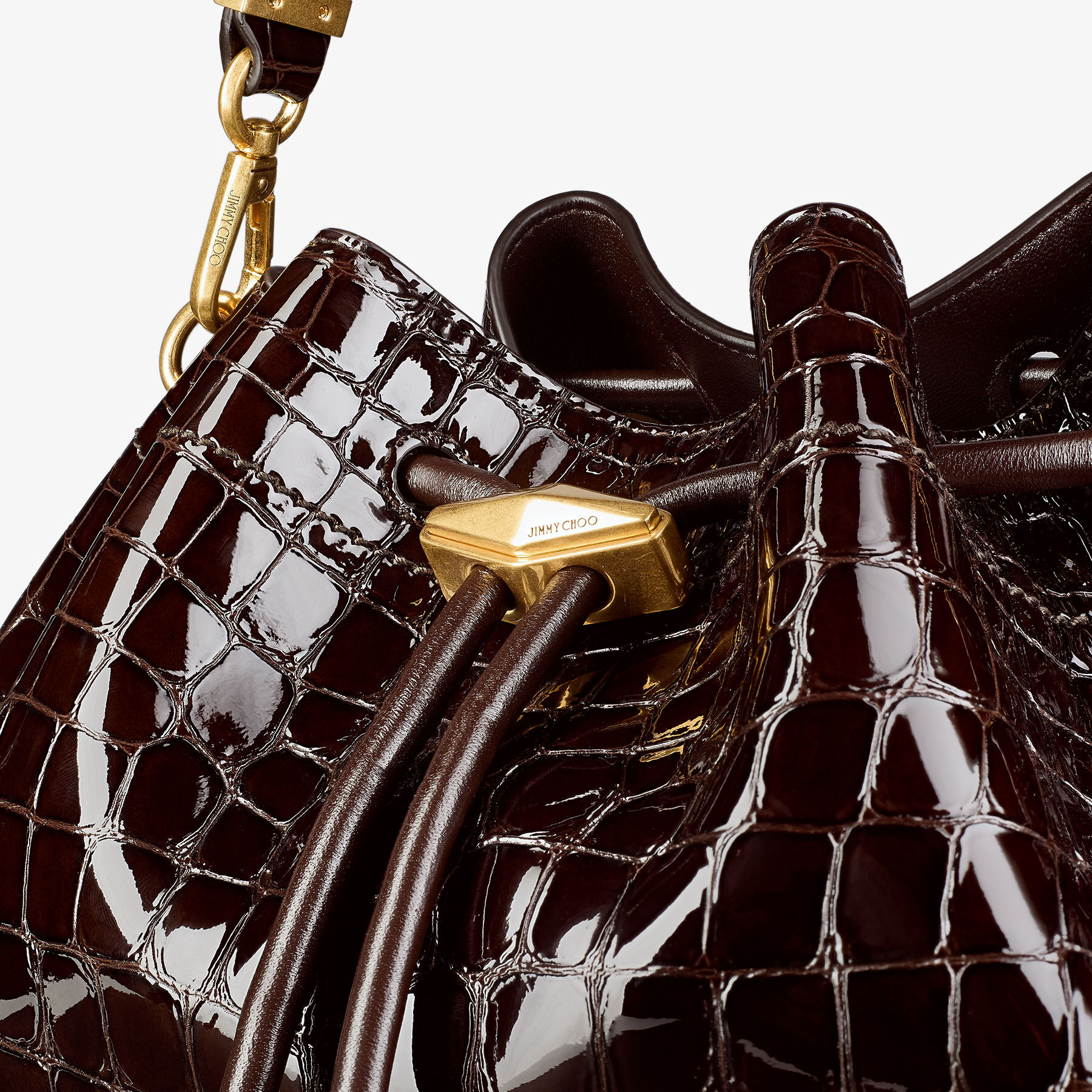 こむぎ Cinch Medium | Sambuco Croc Embossed Leather Bag | JIMMY CHOO