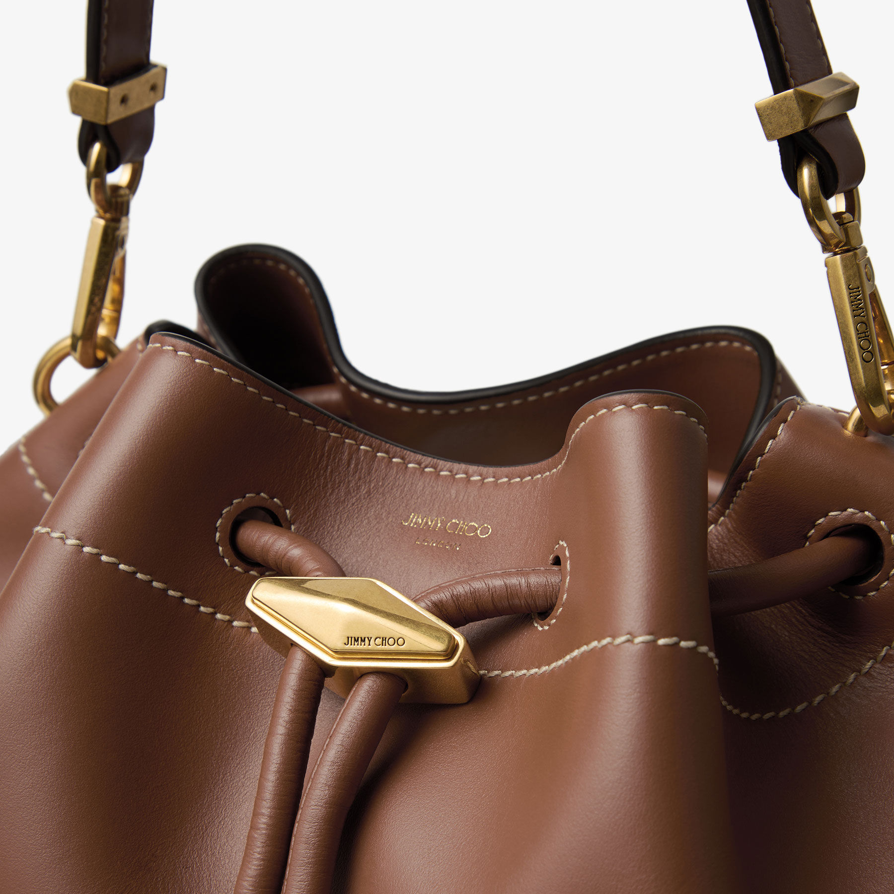Cinch M |Tan Leather Bucket Bag | JIMMY CHOO