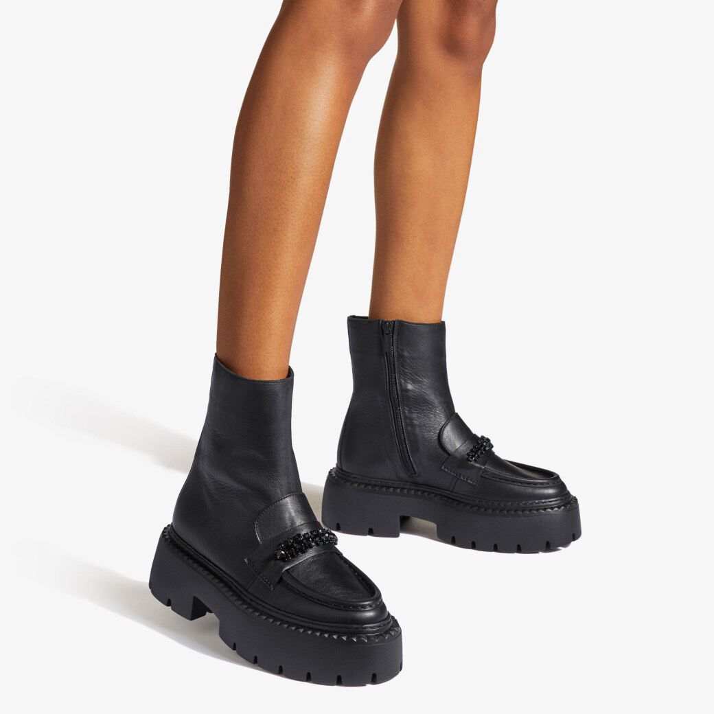 BRYER LOAFER FLAT | Black Box Calf Leather Loafers with