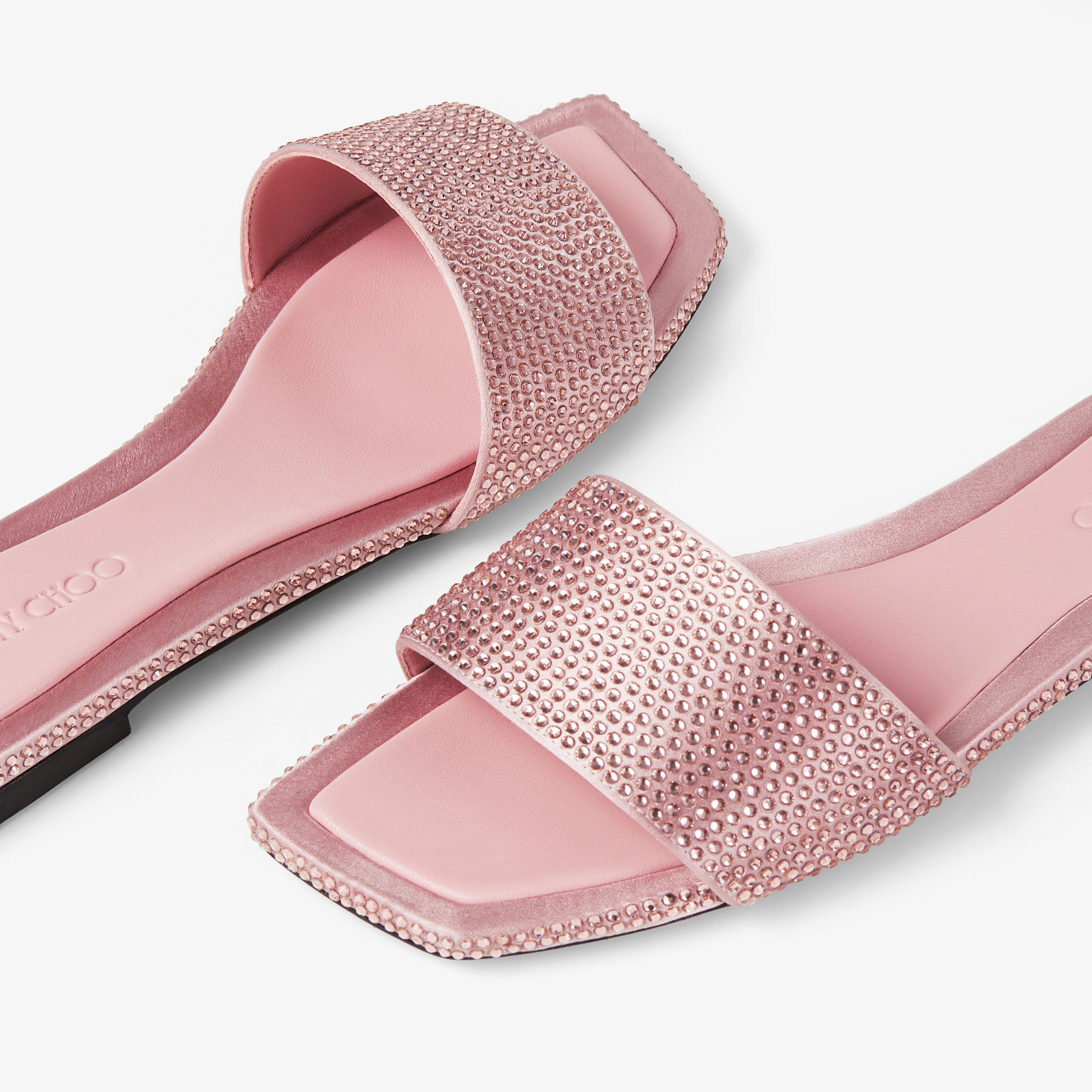 JIMMY CHOO Clovis Flat サテン クリスタル フラット Clovis Flat|Rose Satin Crystal Flats| JIMMY CHOO
