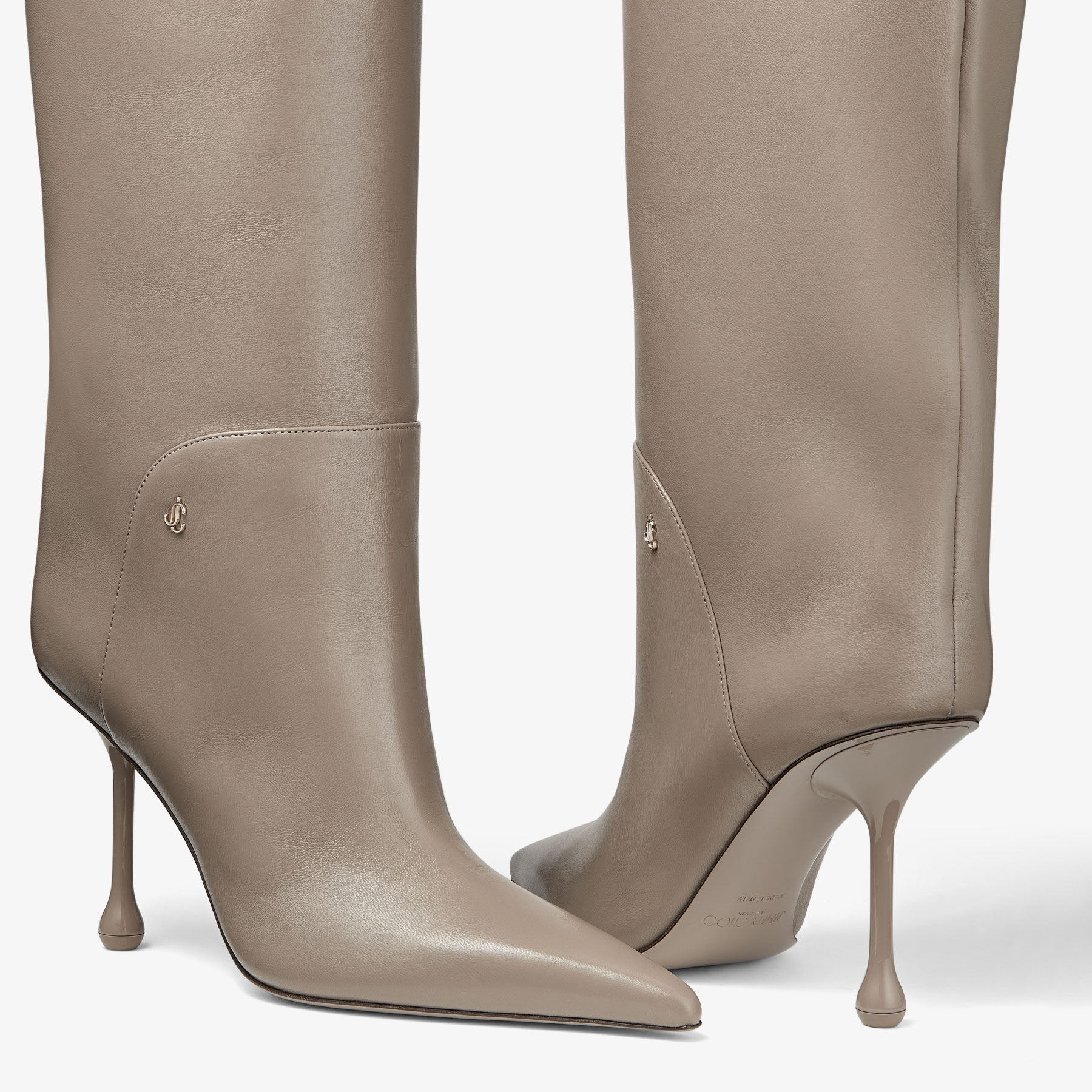 ロングブーツ Jimmy Choo FW24 'Cycas' boots (CYCASKB95SUE TAUPE) CYCAS KB 95 | Taupe Nappa Leather Knee-High Boots | New