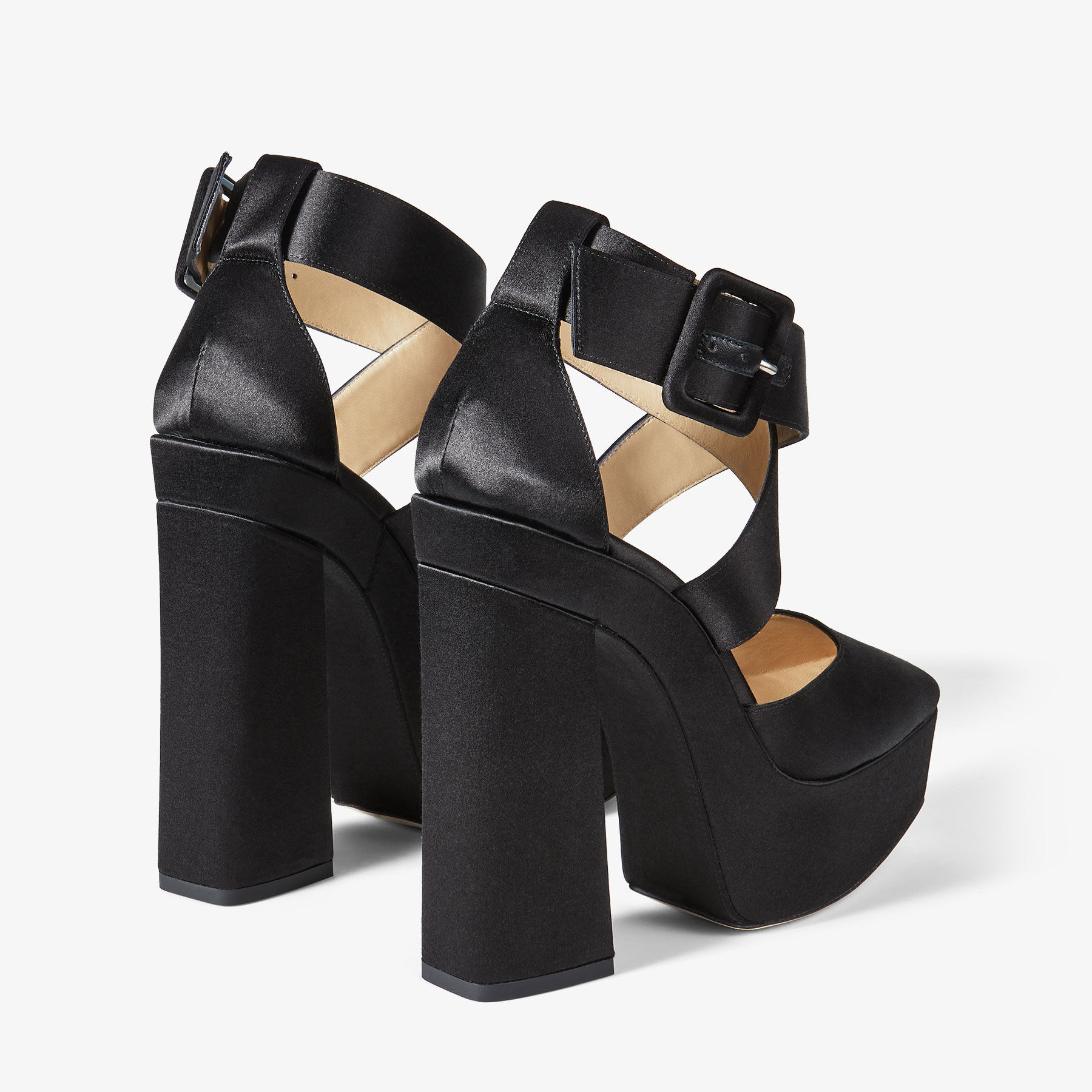 Jimmy★Choo(セールで秋冬まで待てない)日本完売Cruz/Flat/Black Jimmy Choo Staz 50 mules for Women - Black in Qatar | Level
