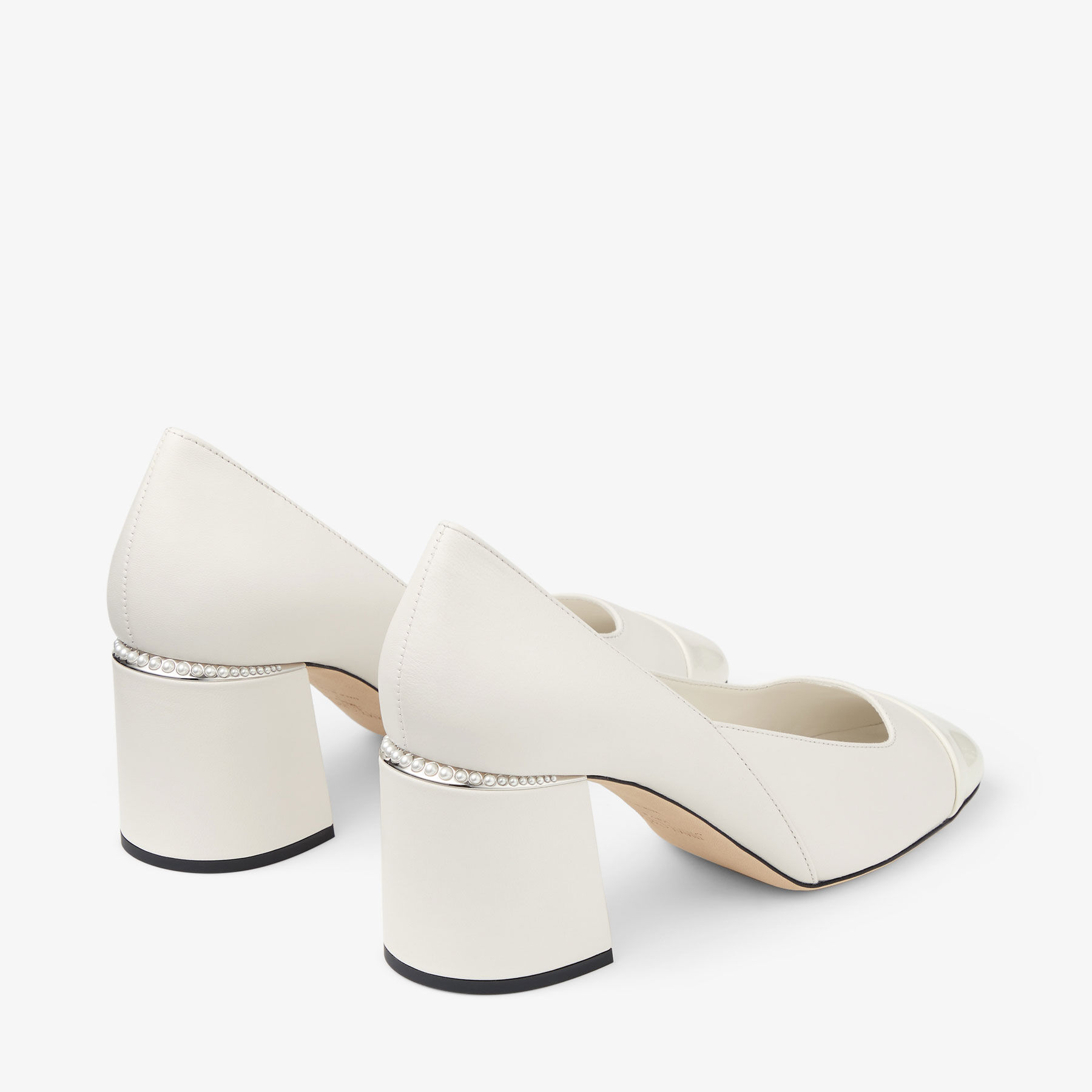 JIMMY CHOO ホワイト ポインテッドトゥ ミュール 37 ジミー チュー JIMMY CHOO サンダル ミュール フラットシューズ