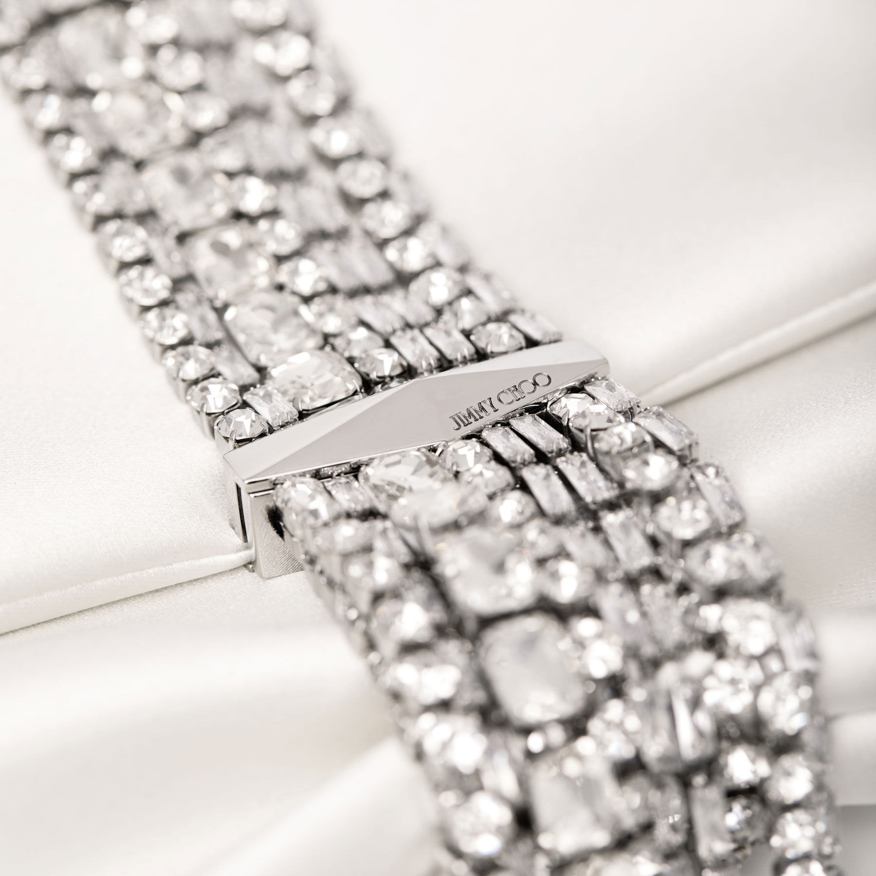 長財布 Zandra clutch in ivory satin by Jimmy Choo Zandra | Ivory Satin Clutch Bag | JIMMY CHOO
