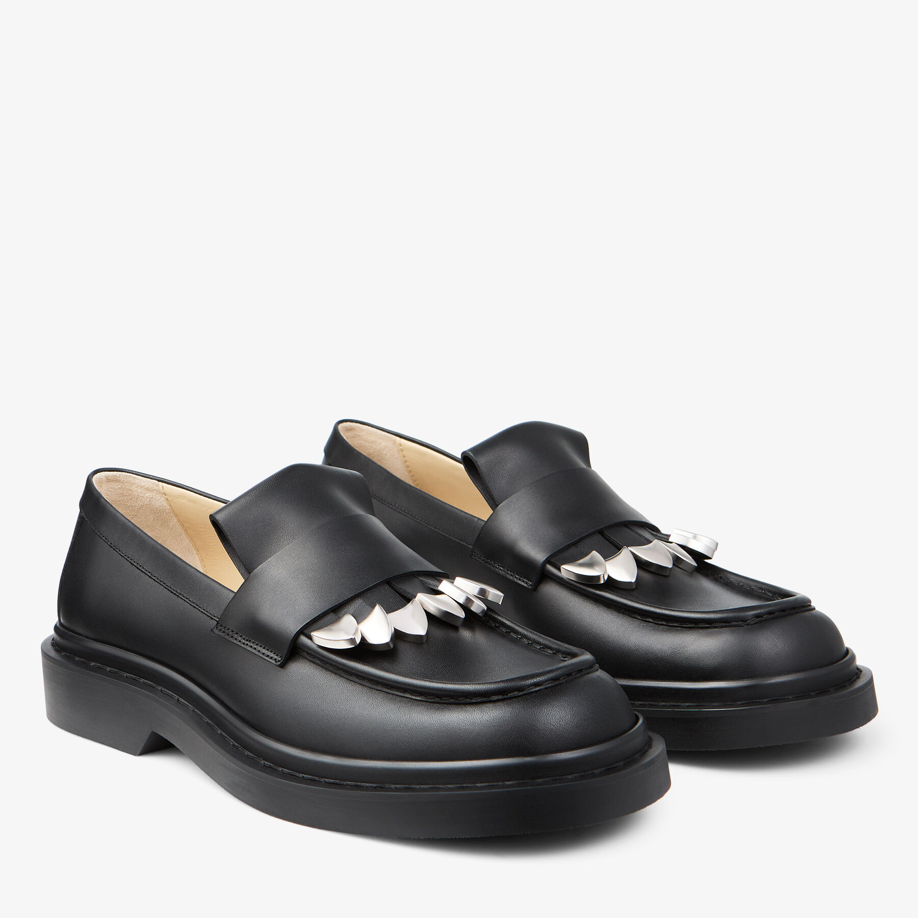 ジュンピー Buff Tassel Loafer | Black Box Calf Leather Loafers | JIMMY CHOO