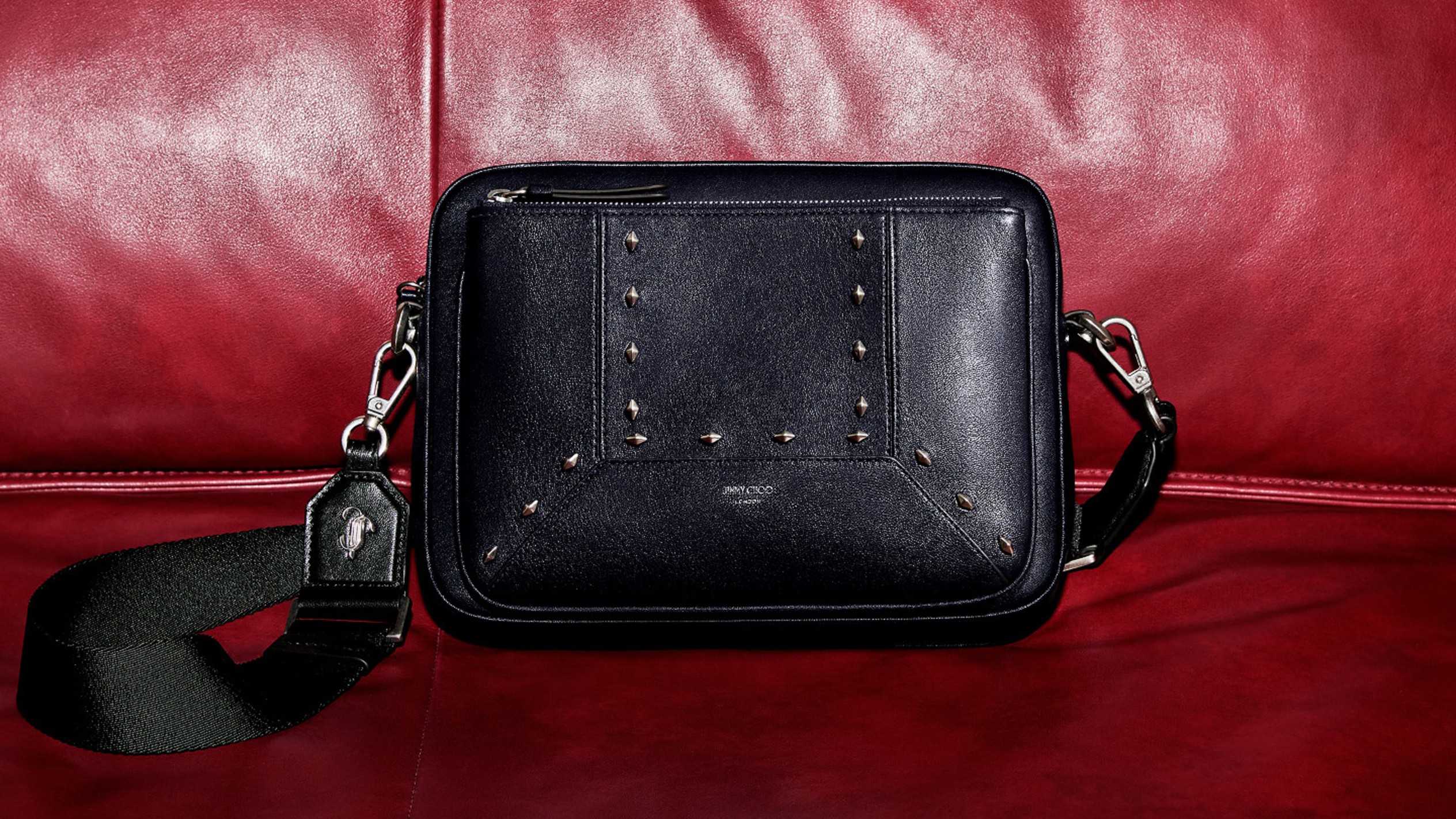 ジミー チュウ - 公式サイト | ラグジュアリーなシューズ、バッグ