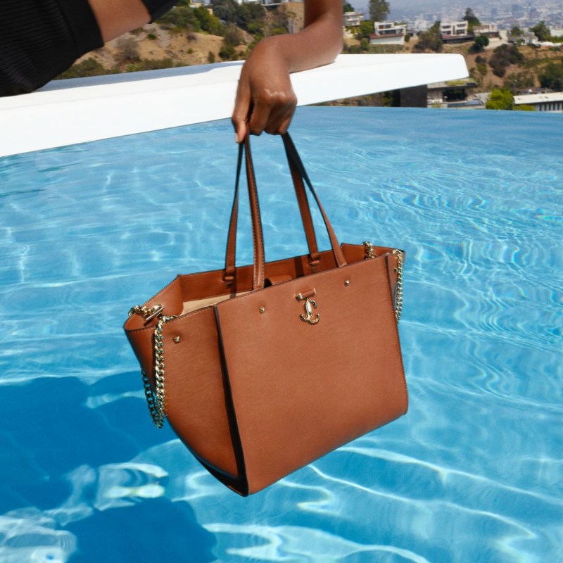 専用品JIMMY CHOO VARENNE キャメル 2WAYハンドバッグ 未使用級】JIMMY CHOO VARENNE キャメル 2WAYハンドバッグ